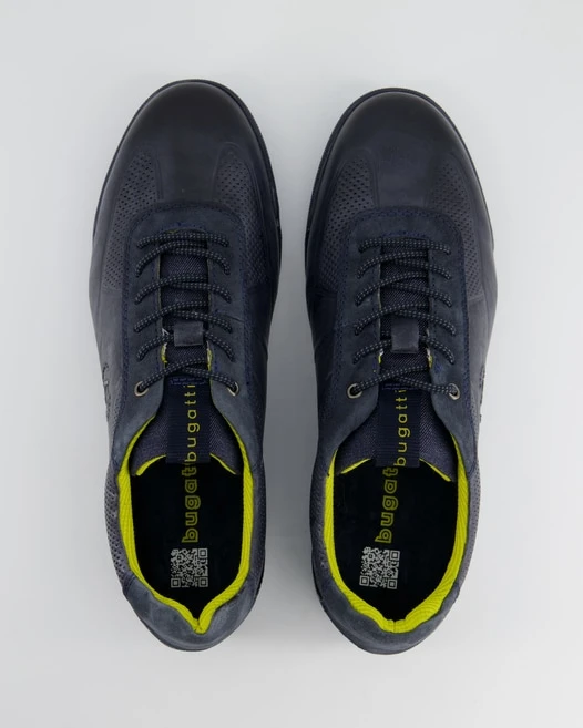 Bugatti Trevor In Blau 6 Bugatti Trevor In Blau – Bild 4