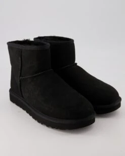UGG Classic Mini In Schwarz