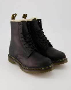 Dr. Martens 1460 Serena In Schwarz