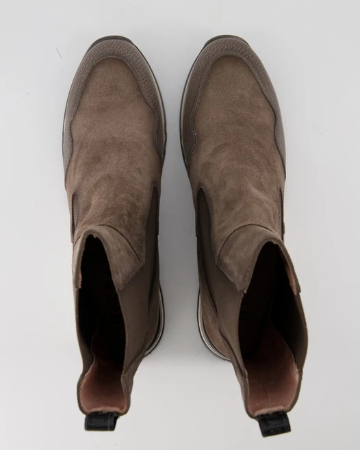 Hispanitas Kristen In Grau 6 Hispanitas Kristen In Grau – Bild 4