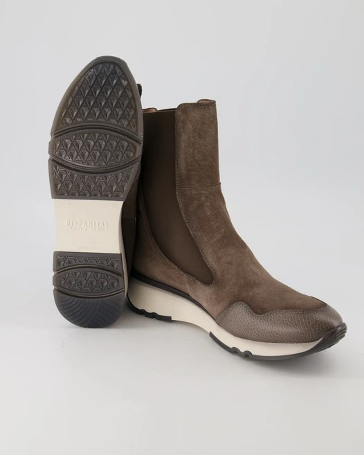 Hispanitas Kristen In Grau 7 Hispanitas Kristen In Grau – Bild 5