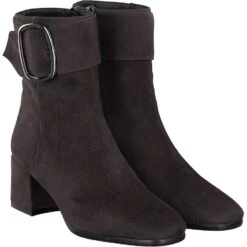 Konstantin Starke Elena In Braun