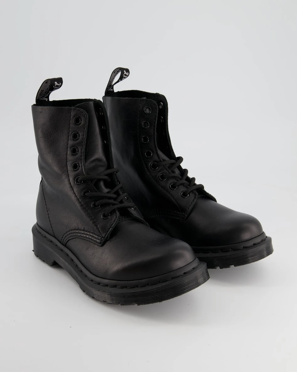 Dr. Martens Pascal Mono Black Virginia In Schwarz 3 Dr. Martens Pascal Mono Black Virginia In Schwarz