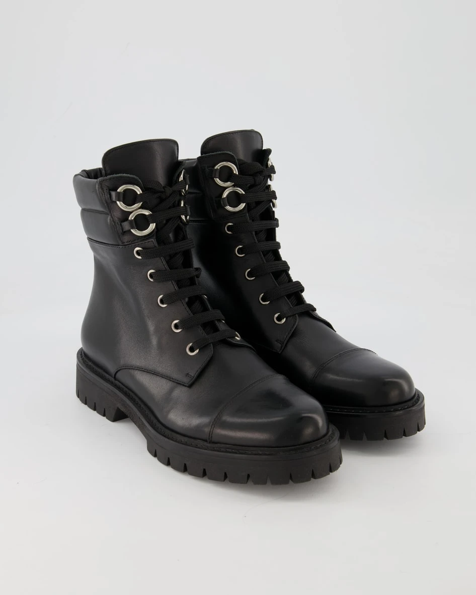 Konstantin Starke Ketti In Schwarz 3 Konstantin Starke Ketti In Schwarz